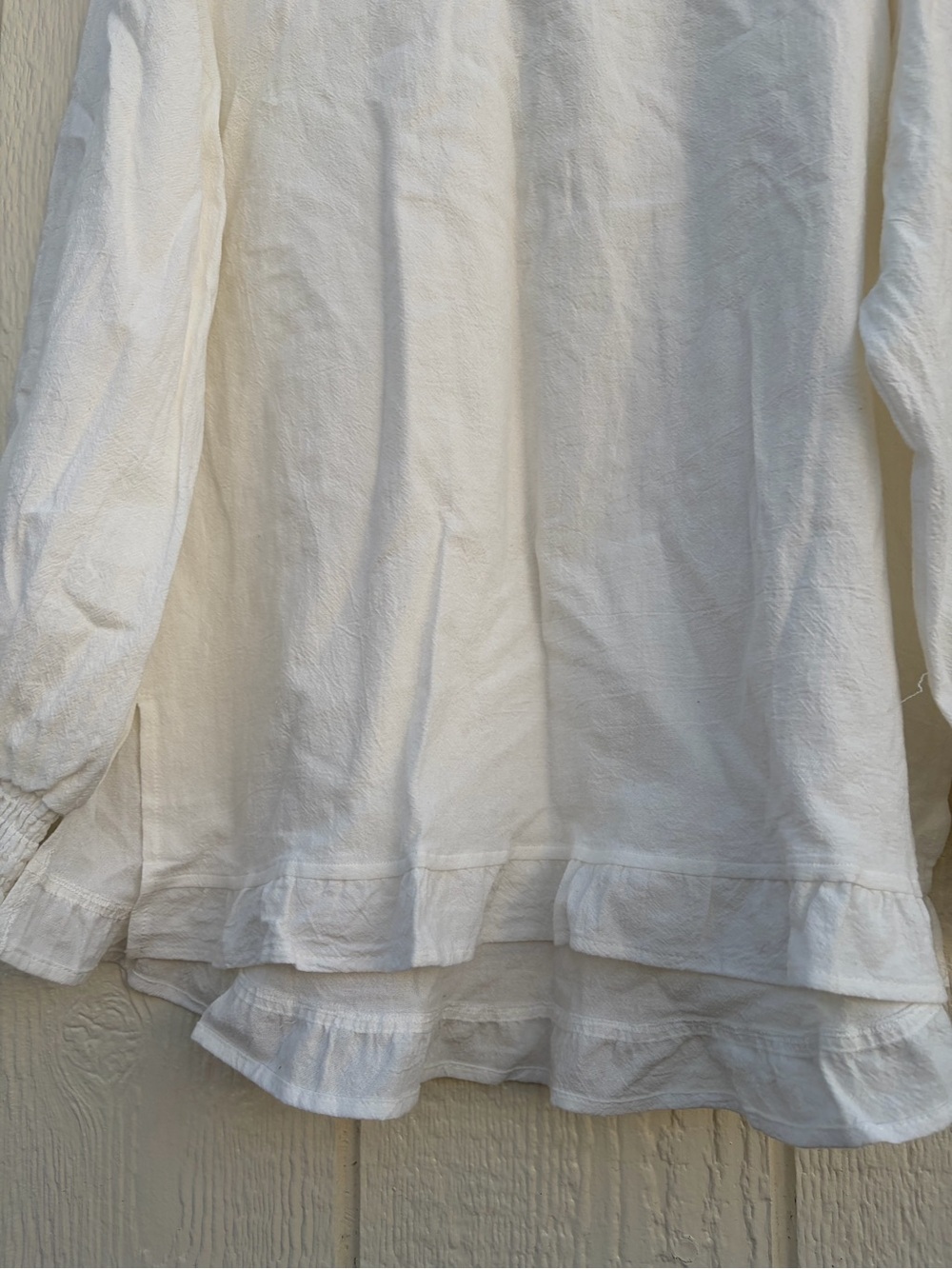 Fashion White Ruffled Hem Long Sleeve Blouse Women’s Size S - Picture 4 of 14